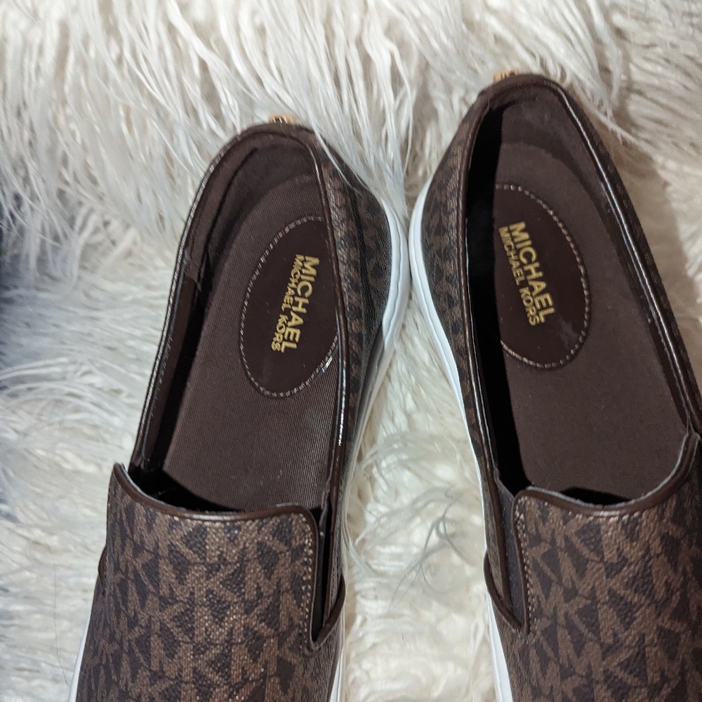 Michael Kors Loafers - Picture 4 of 7